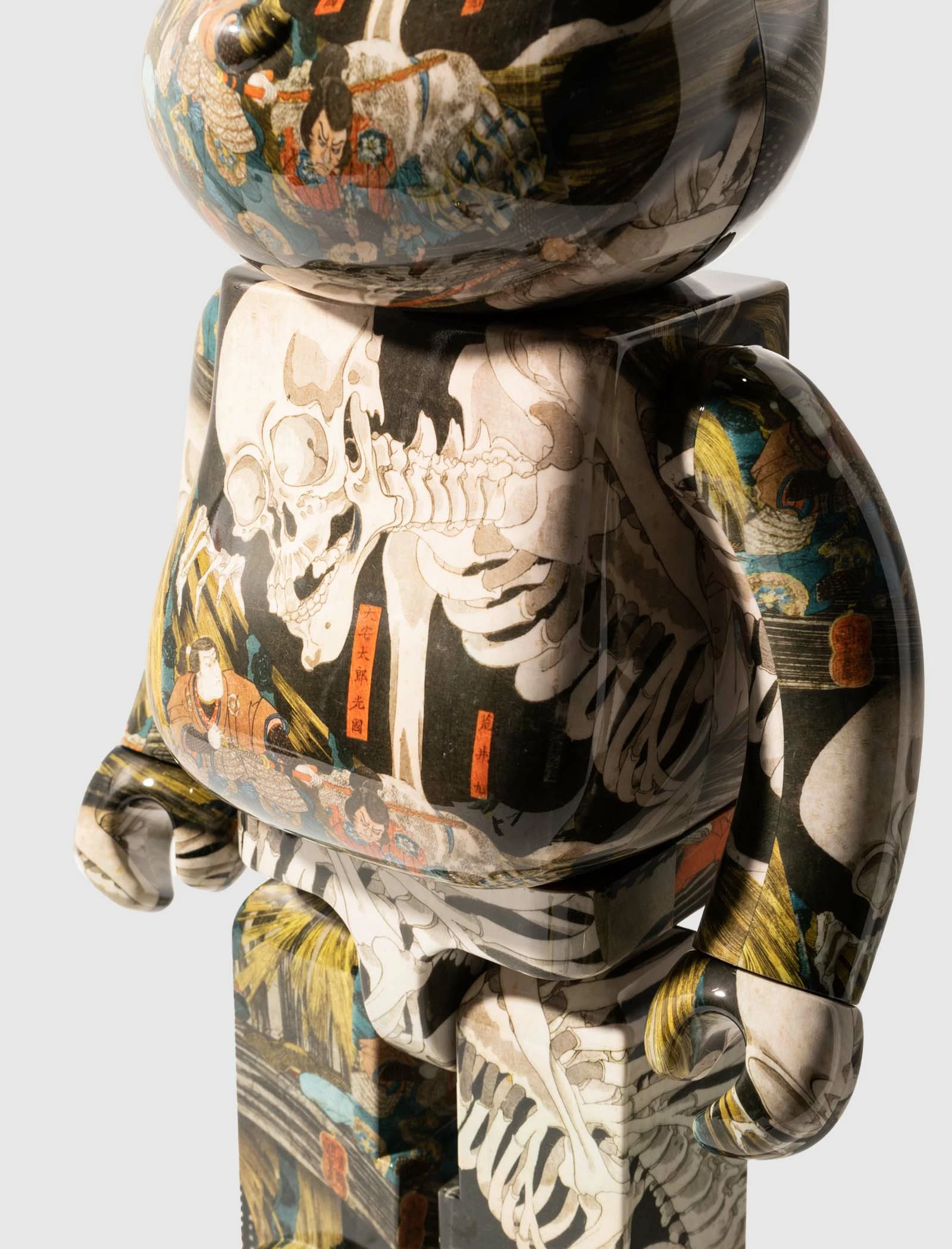 Medicom "THE HAUNTED OLD PALACE AT SOMA" UTAGAWA KONIYOSHI 1000% BEARBRICK - Image 2