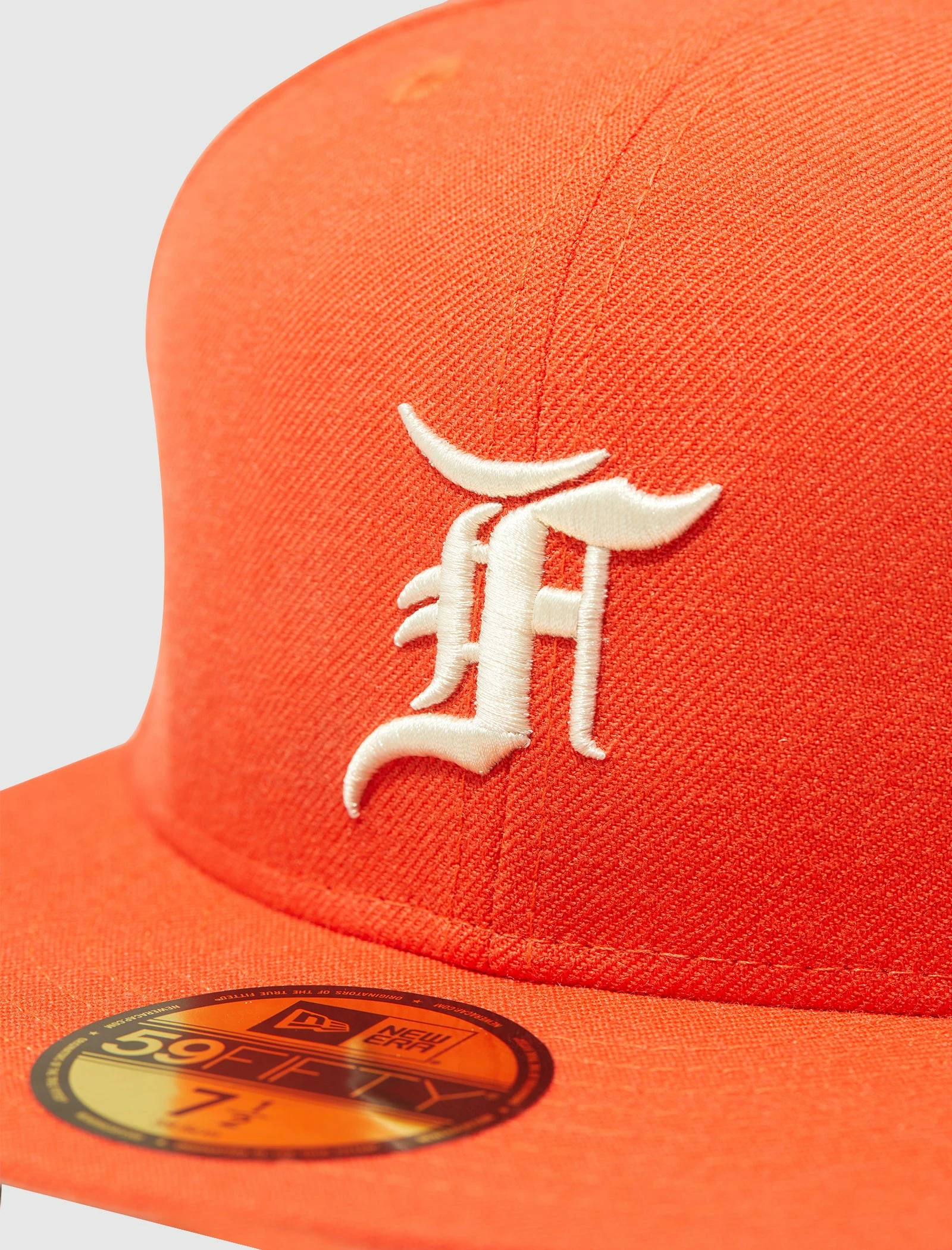 NEW ERA FOG ESSENTIALS 59FIFTY CAP - Image 2