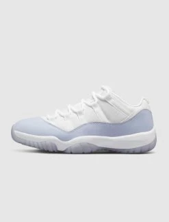 Jordan Brand AIR JORDAN 11 RETRO LOW "PURE VIOLET"