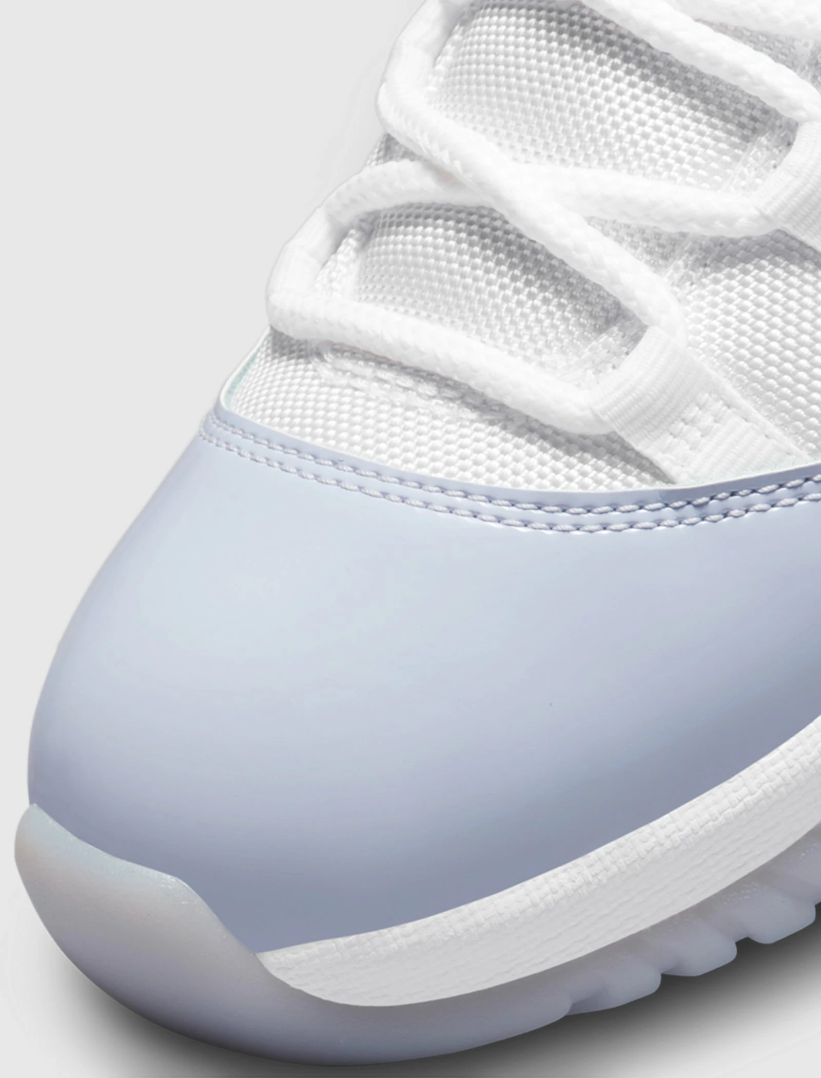 Jordan Brand AIR JORDAN 11 RETRO LOW "PURE VIOLET" - Image 2