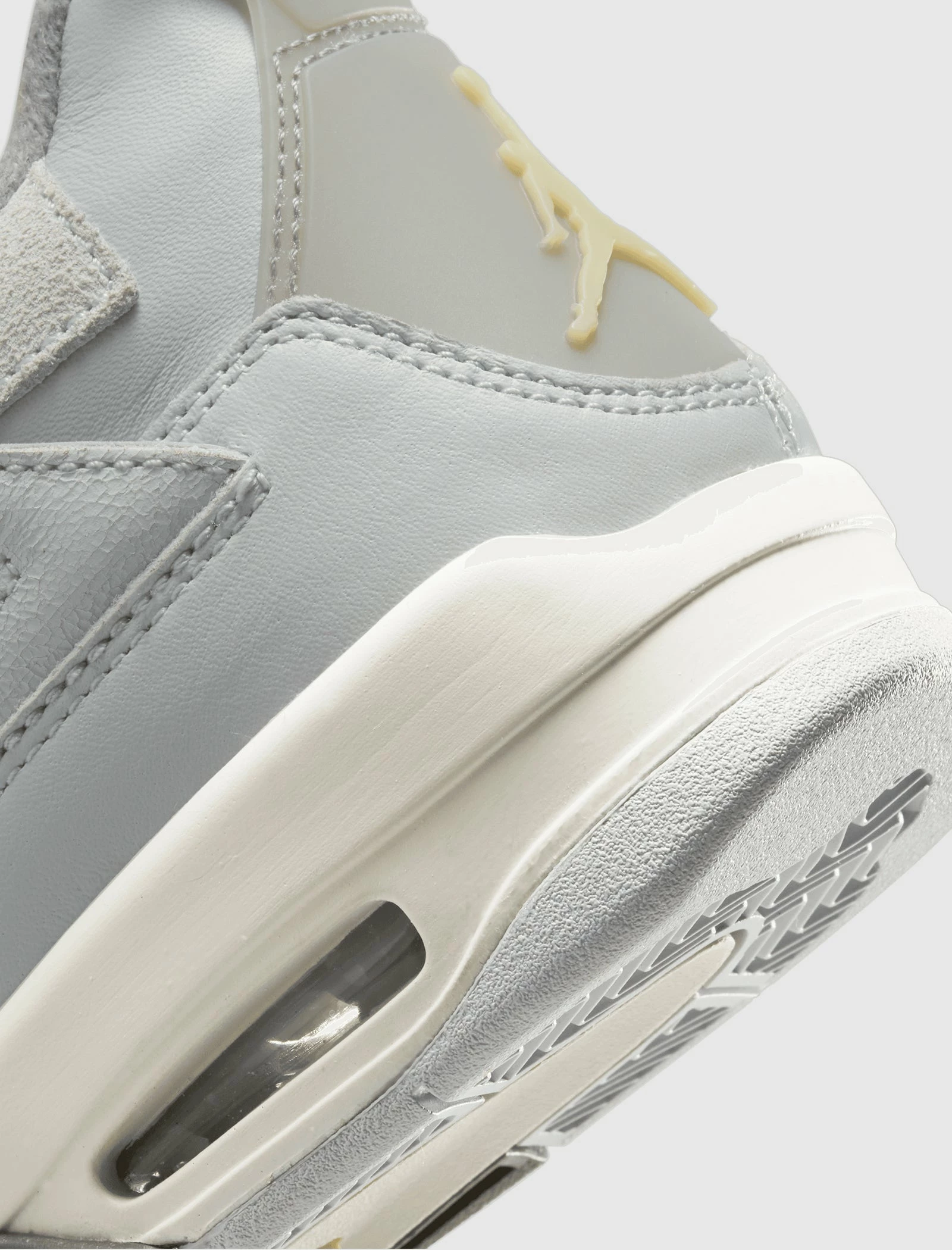 Jordan Brand AIR JORDAN 4 RETRO SE "CRAFT" GS - Image 3