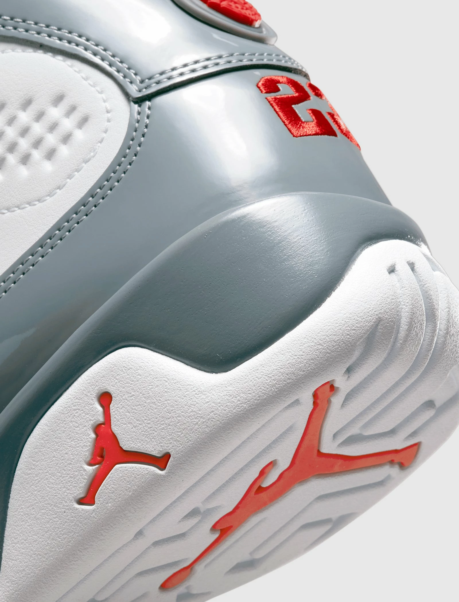 Jordan Brand AIR JORDAN 9 RETRO "FIRE RED" - Image 3