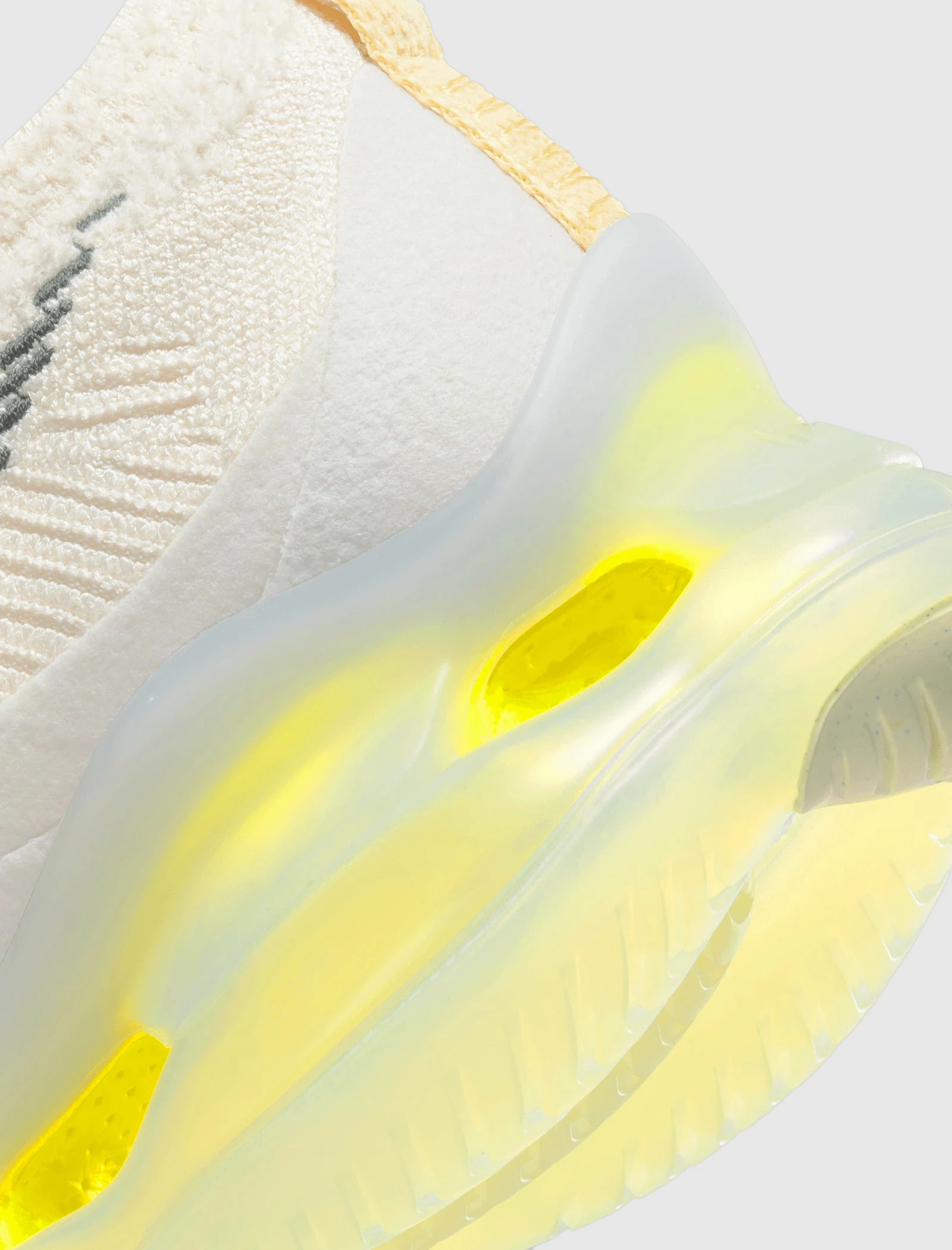 Nike WOMEN'S AIR MAX SCORPION FLYKNIT "LEMON WASH" - Image 3
