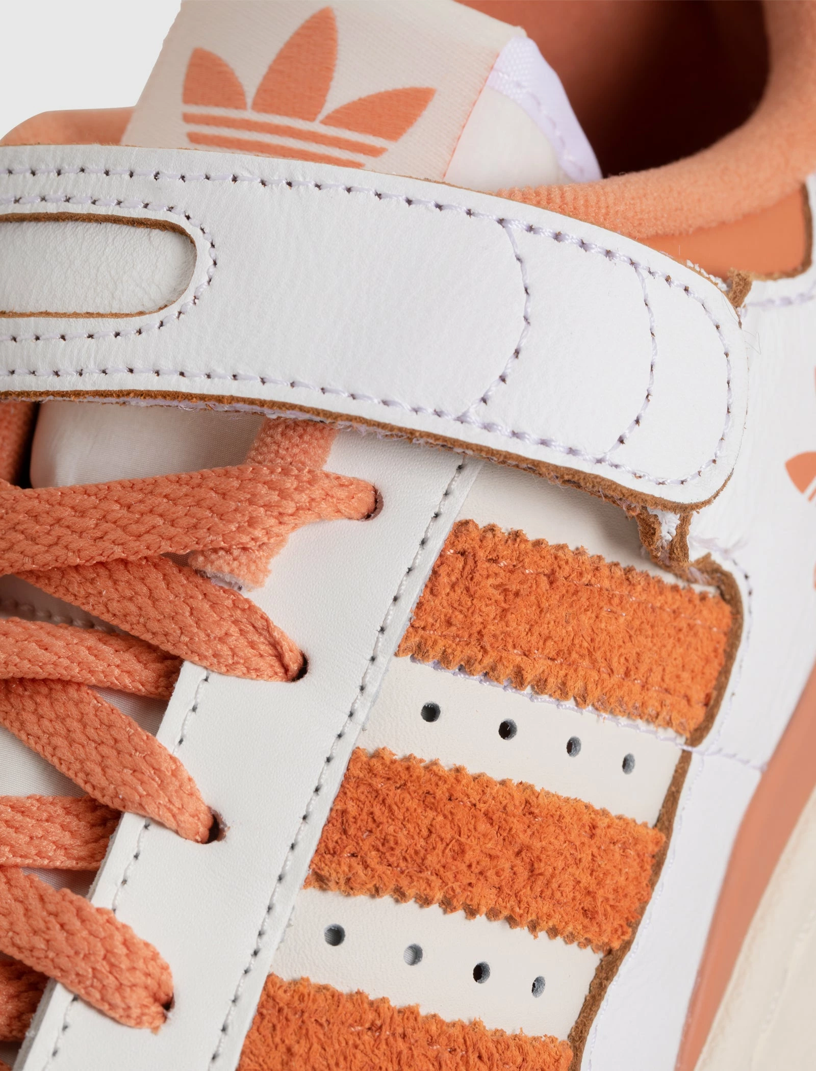 ADIDAS FORUM 84 LOW "HAZY COPPER" - Image 2