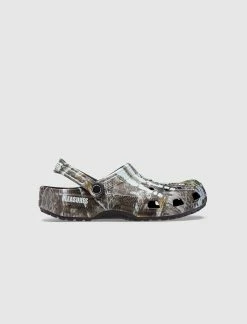 CROCS X PLEASURES CLOG "CAMO"