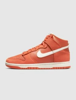 NIKE DUNK HIGH MANTRA ORANGE