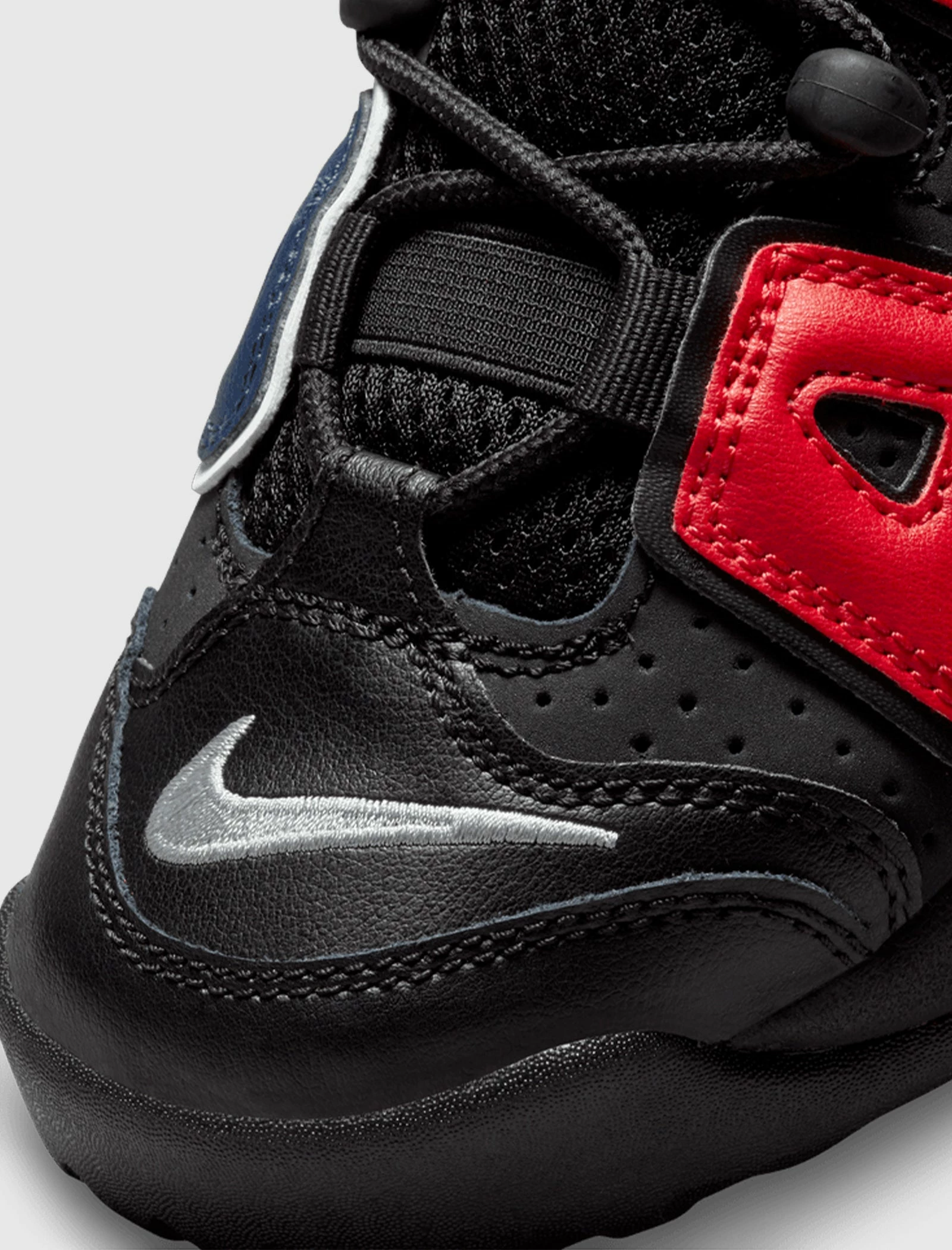 Nike AIR MORE UPTEMPO '96 GS - Image 2