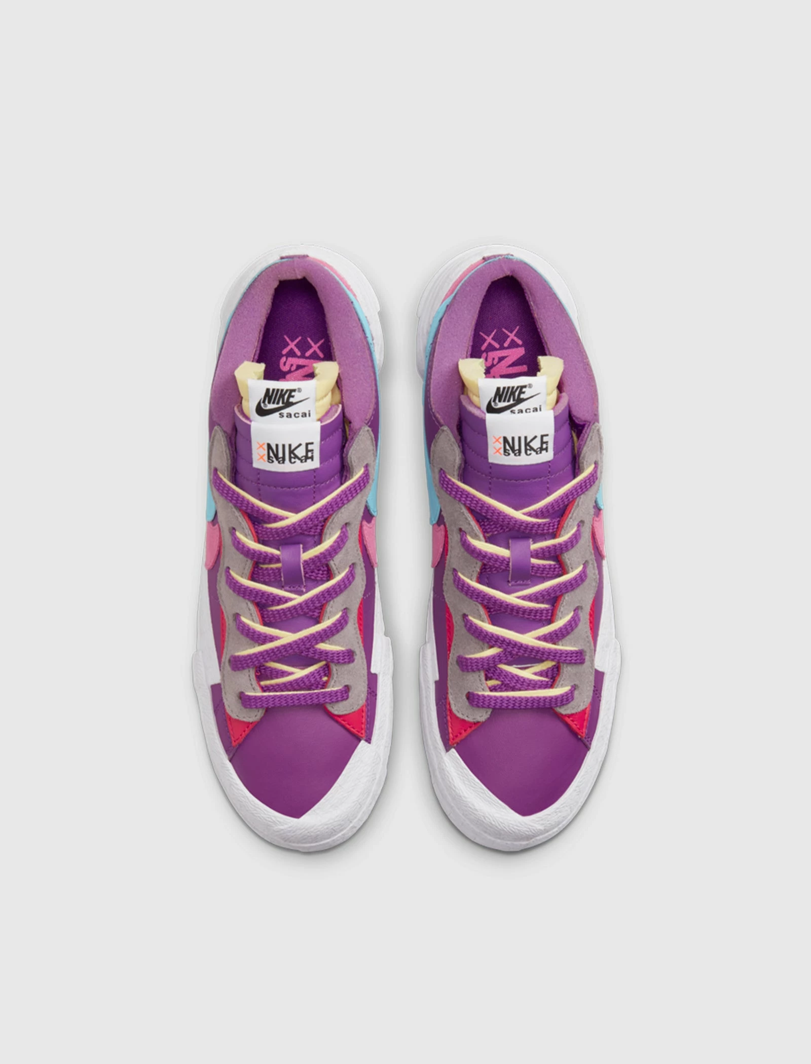 Nike KAWS X SACAI BLAZER LOW - Image 5