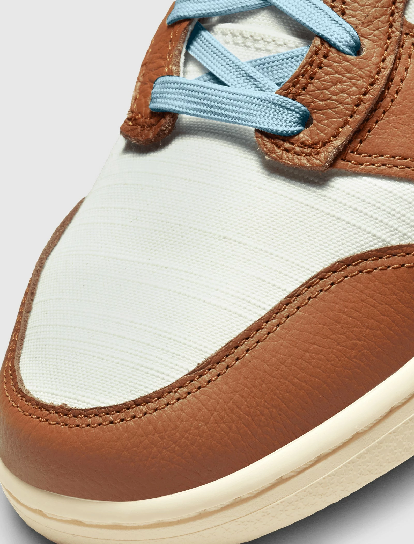 Nike DUNK HIGH RETRO "CERTIFIED FRESH" - Image 3