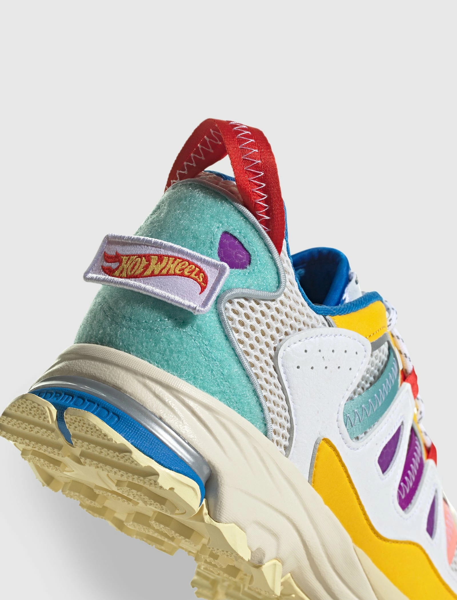 ADIDAS HOT WHEELS X SEAN WOTHERSPOON SUPERTURF ADVENTURE - Image 3