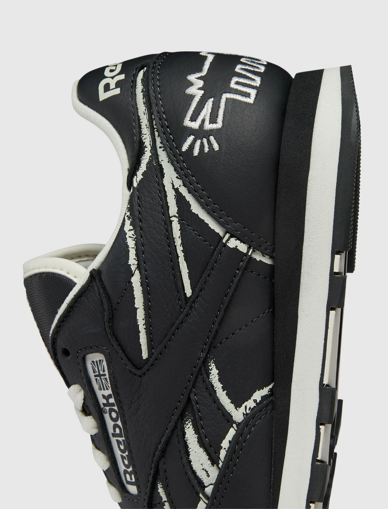 Reebok KEITH HARING CLASSIC LEATHER SNEAKER - Image 3