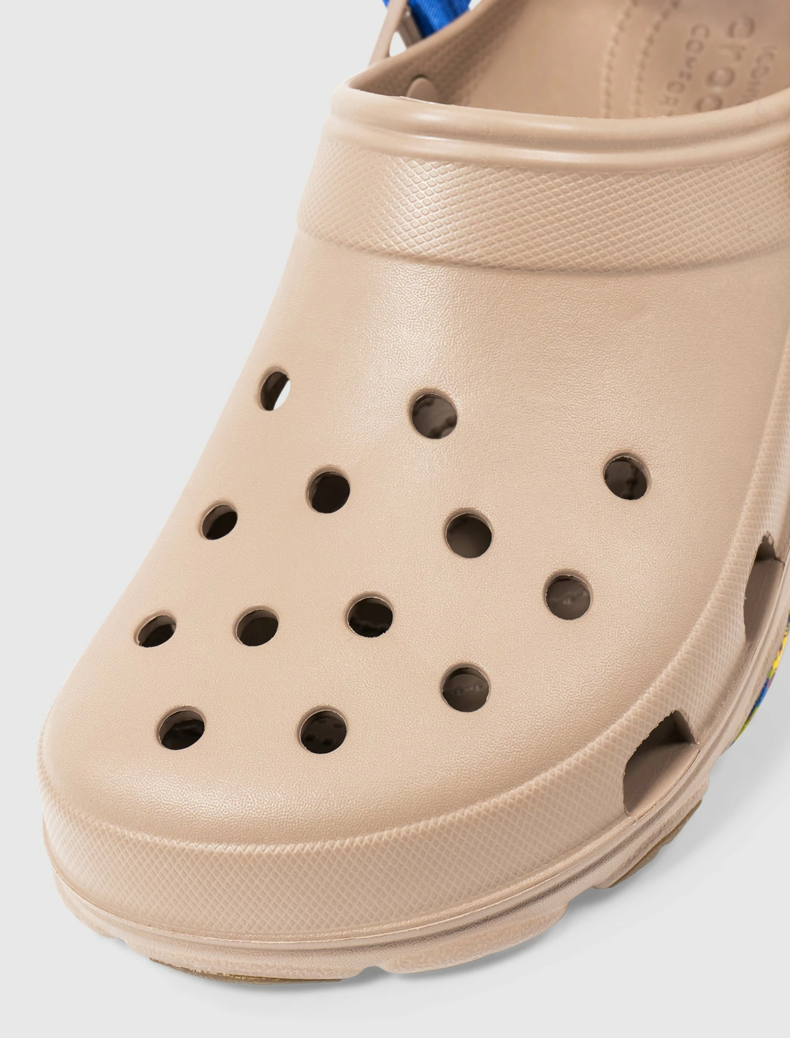 Crocs CLASSIC ALL TERRAIN CLOG "MUSHROOM" - Image 2
