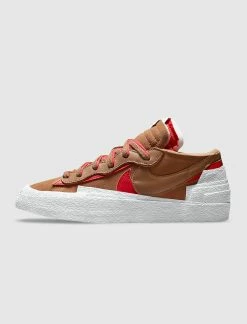 Nike SACAI BLAZER LOW