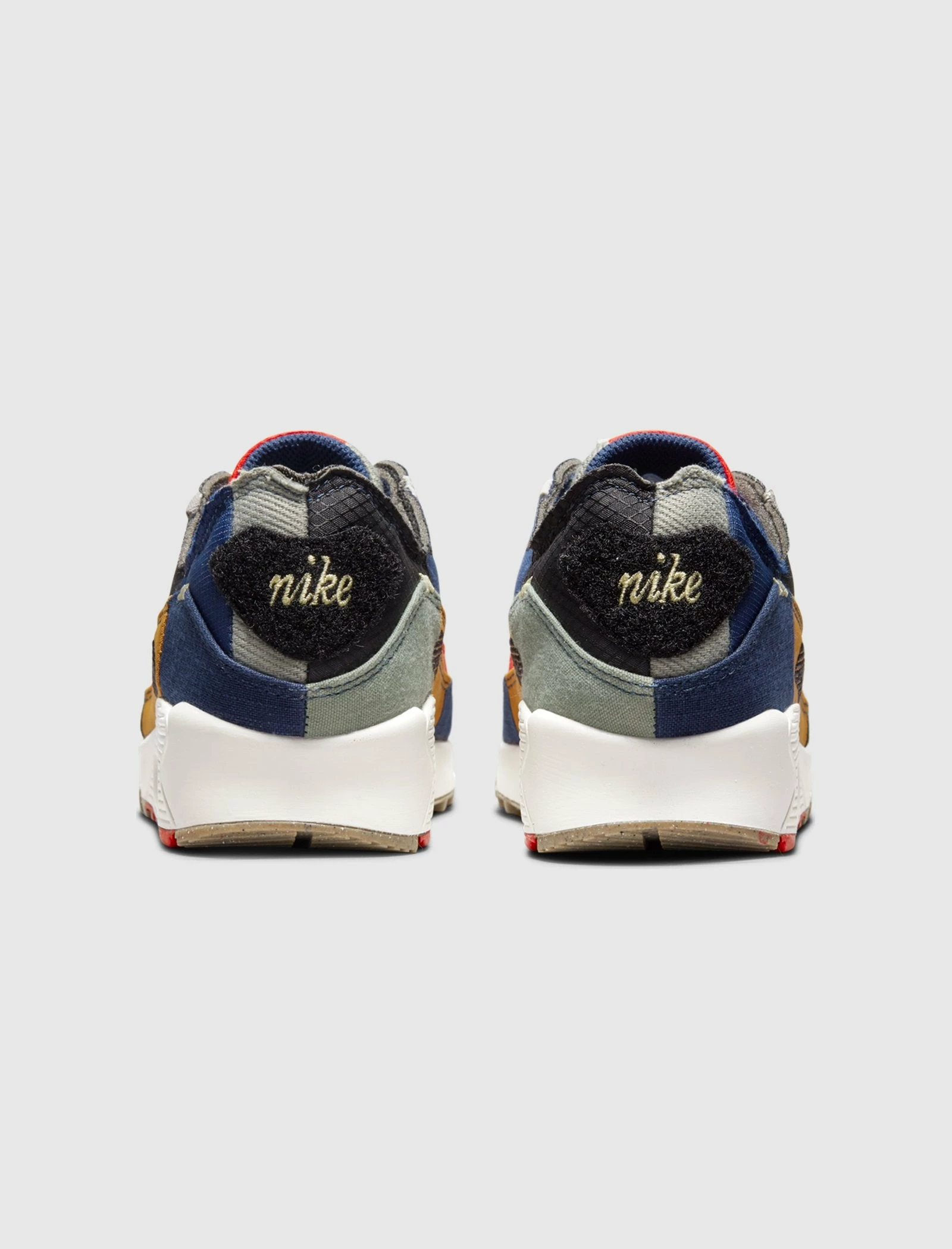 Nike WOMEN'S AIR MAX 90 "LEGACY" - Image 6