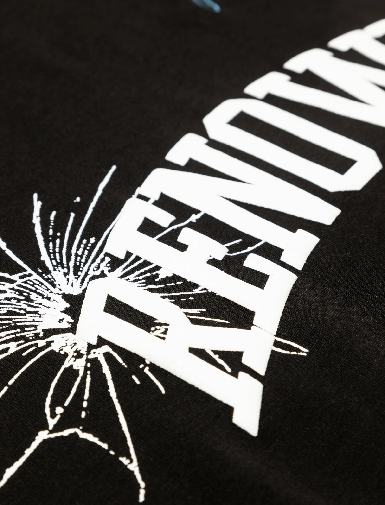 RENOWNED SHATTER TEE - Image 3