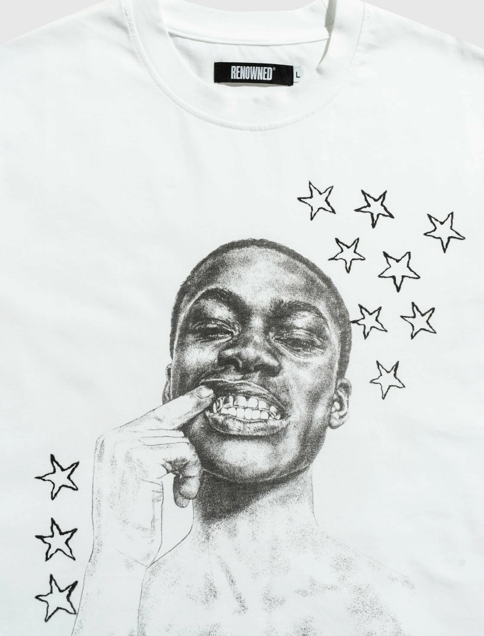 RENOWNED GOLD GRILLZ & STARTS TEE - Image 2