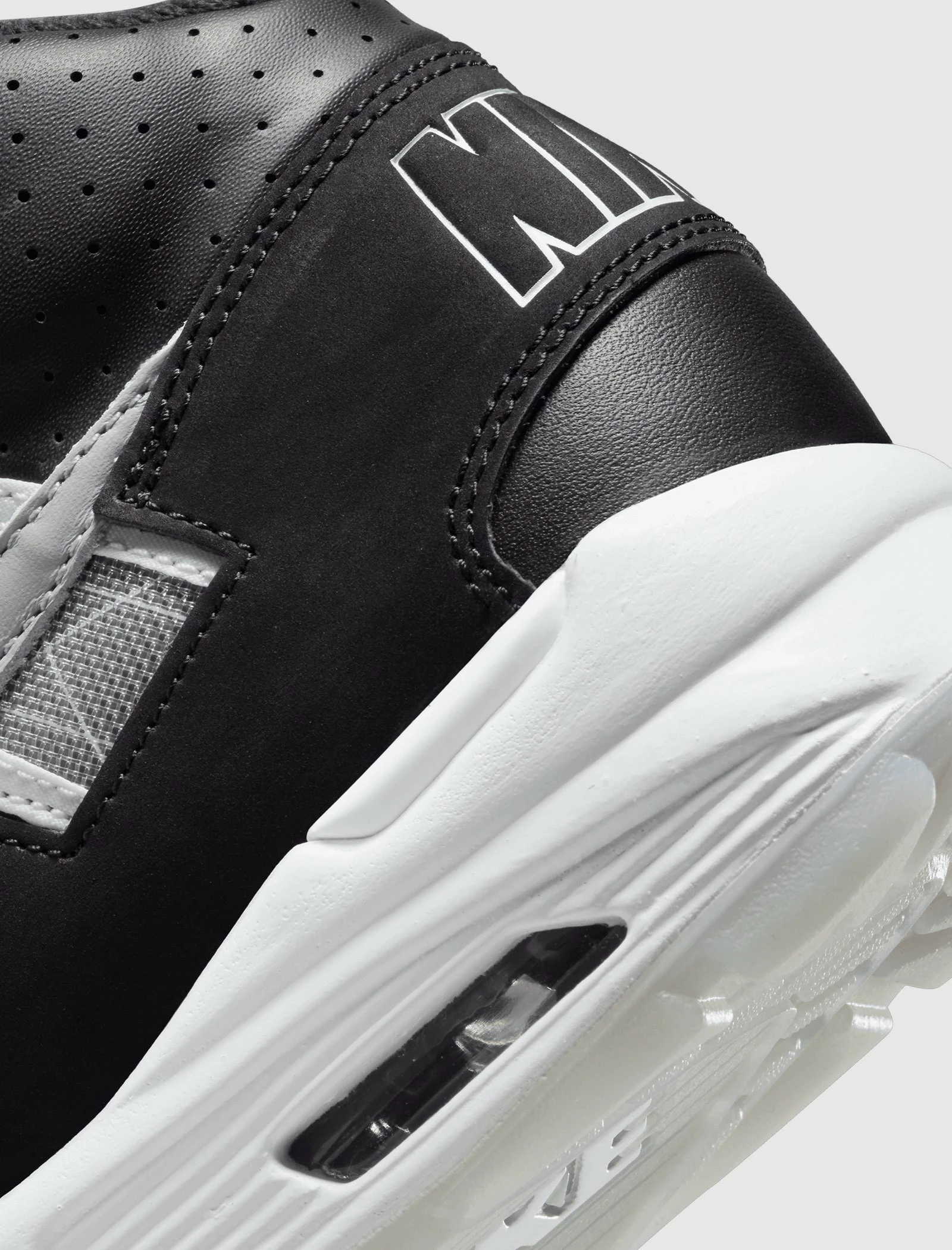 Nike AIR TRAINER SC HIGH "RAIDERS" - Image 3